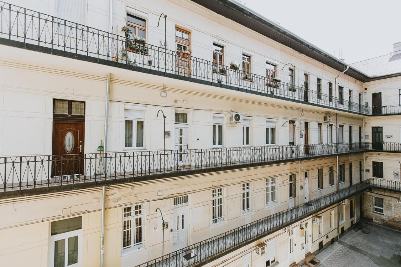 Budapest Folk Apartment 60Sm Spacious And Bright Екстер'єр фото