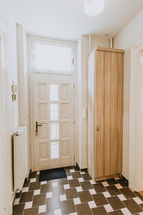 Budapest Folk Apartment 60Sm Spacious And Bright Екстер'єр фото
